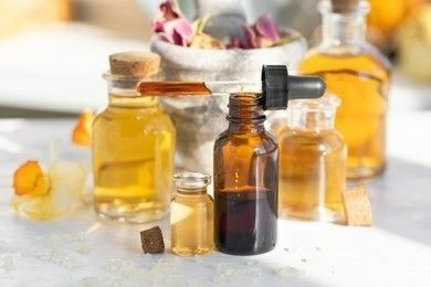 Preparation of herbal chemical standards